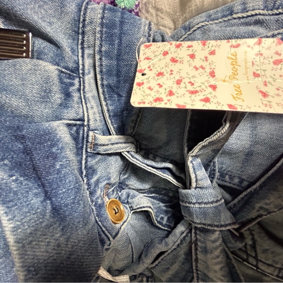 FREE PEOPLE NWT Jean Mini skirt SIZE:0 - Picture 8 of 12